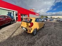 Usado Kia Picanto 67 CV (49 kW) 2024 Amarillo Utilitario