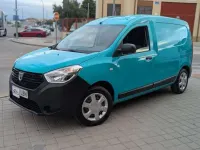 Usado Dacia Dokker Essentiel 102 CV (75 kW) 2019 Verde Monovolumen