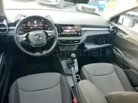 Usado Skoda Fabia Selection 95 CV (69 kW) 2024 Blanco Utilitario