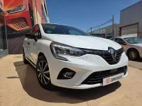 Begagnad Renault Clio V Intens 85 HK (62 kW) 2021 Vit Sedan