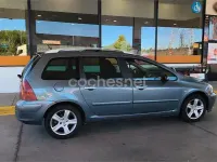 Usado Peugeot 307 110 CV (80 kW) 2005 Gris / plata Familiar