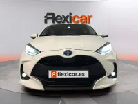 Occasion Toyota Yaris Hybrid Style 116 PK (85 kW) 2022 Wit Sedan