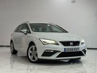 Usado Seat Leon FR 150 CV (110 kW) 2019 Blanco Familiar