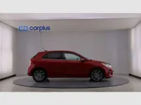 Usado Kia Rio 84 CV (61 kW) 2018 Rojo Utilitario