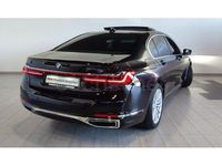 Usado BMW 730L Comfort Edition 286 CV (210 kW) 2021 Negro Berlina