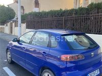 Usado Seat Ibiza Stella 75 CV (55 kW) 2003 Azul Berlina