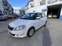 Usado Skoda Fabia Ambition 90 HP (66 kW) 2011 Branco Citadino