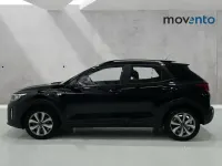 Usado Kia Stonic 84 CV (61 kW) 2023 Negro SUV