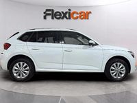 Usado Skoda Kamiq Ambition 110 CV (80 kW) 2022 Blanco SUV
