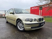 Usado BMW 316 115 CV (84 kW) 2003 Amarillo Berlina