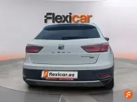 Usado Seat Leon 4Drive 150 CV (110 kW) 2018 Blanco