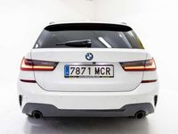 Usado BMW 330 Comfort Edition 286 CV (210 kW) 2022 Blanco Familiar