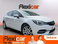 Usado Opel Astra Elegance 131 CV (96 kW) 2022 Blanco Utilitario