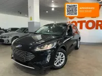 Usado Ford Kuga Titanium 225 CV (165 kW) 2022 Negro SUV