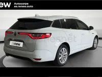 Usado Renault Mégane GrandTour Zen 130 CV (95 kW) 2017 Blanco Familiar