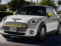 Usado Mini Cooper SE 135 kW (184 CV) 2020 Negro Utilitario
