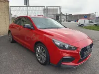 Usado Hyundai i30 N Line 120 CV (88 kW) 2020 Rojo Berlina