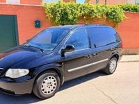 Usado Chrysler Voyager 143 CV (105 kW) 2007 Negro Monovolumen