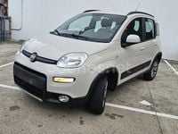 Usado Fiat Panda 4x4 85 CV (62 kW) 2017 Beige Utilitario