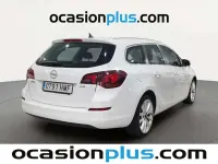Usado Opel Astra Excellence 125 CV (91 kW) 2012 Blanco Familiar