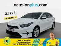 Usado Kia Ceed 136 CV (100 kW) 2023 Blanco Utilitario