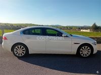 Usado Jaguar XE Prestige 180 CV (132 kW) 2016 Blanco Berlina