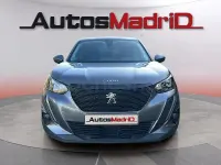 Usado Peugeot 2008 Active 110 CV (80 kW) 2021 Gris / plata SUV