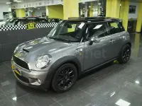 Usado Mini Cooper S 175 CV (128 kW) 2008 Gris / plata Utilitario