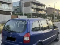Usado Opel Zafira Elegance 100 CV (73 kW) 2004 Azul Monovolumen