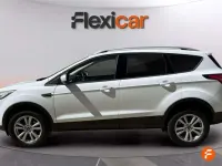 Usado Ford Kuga Trend+ 120 CV (88 kW) 2019 Blanco SUV