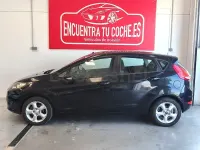 Usado Ford Fiesta Trend 82 CV (60 kW) 2009 Negro Berlina