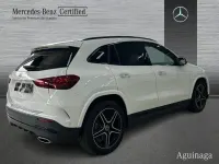 Usado Mercedes GLA200 163 CV (119 kW) 2024 Blanco polar SUV