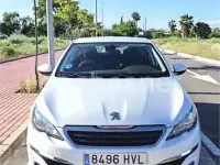 Usado Peugeot 308 Allure 125 CV (91 kW) 2014 Blanco Berlina