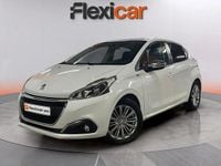 Usado Peugeot 208 Access 82 CV (60 kW) 2016 Blanco Utilitario