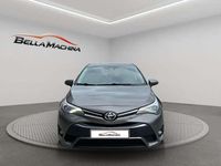 Usado Toyota Avensis Advance 143 CV (105 kW) 2018 Gris Berlina