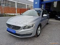 Käytetty Volvo V60 Momentum 120 HP (88 kW) 2016 Harmaa Farmari