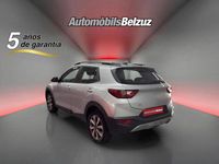Usado Kia Stonic 101 CV (74 kW) 2025 Gris SUV