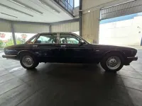 Usado Jaguar XJ 212 CV (155 kW) 1989 Azul Berlina