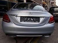 Usado Mercedes C250 Avantgarde Edition 204 CV (150 kW) 2014 Plateado Berlina