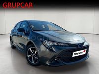 Usado Toyota Corolla Active 140 CV (102 kW) 2025 Gris / plata Berlina