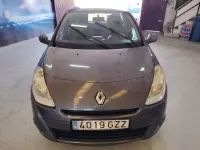 Usado Renault Clio II Expression 85 CV (62 kW) 2010 Azul Berlina