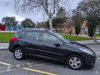 Usado Peugeot 207 Active 95 CV (69 kW) 2011 Negro Familiar