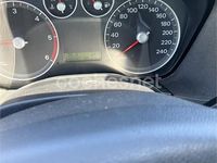Begagnad Ford Focus Ghia 115 HK (84 kW) 2007 Grå Sedan