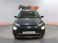 Usado Hyundai Bayon 84 CV (61 kW) 2024 Gris SUV
