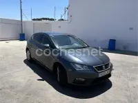 Usado Seat Leon ST Reference 115 CV (84 kW) 2019 Gris / plata Familiar