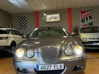 Usado Jaguar S-Type Executive 207 CV (152 kW) 2007 Gris Berlina