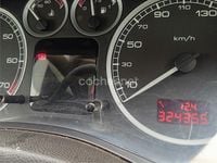 Usado Peugeot 307 110 CV (80 kW) 2004 Negro Familiar