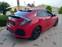 Usado Honda Civic Dynamic 129 CV (94 kW) 2018 Rojo Berlina