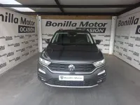 Usado VW T-Roc Advance 150 CV (110 kW) 2021 Gris / plata SUV