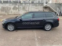 Usado VW Passat Advance 120 CV (88 kW) 2018 Negro Familiar
